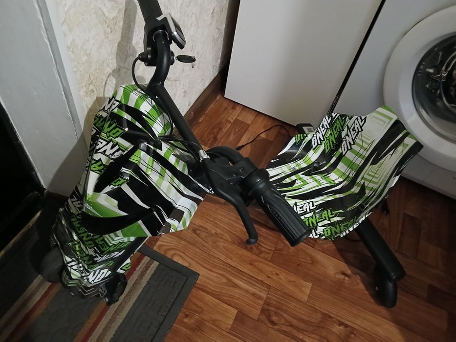 Продам дрифт кар в очень хорошем состоянии.