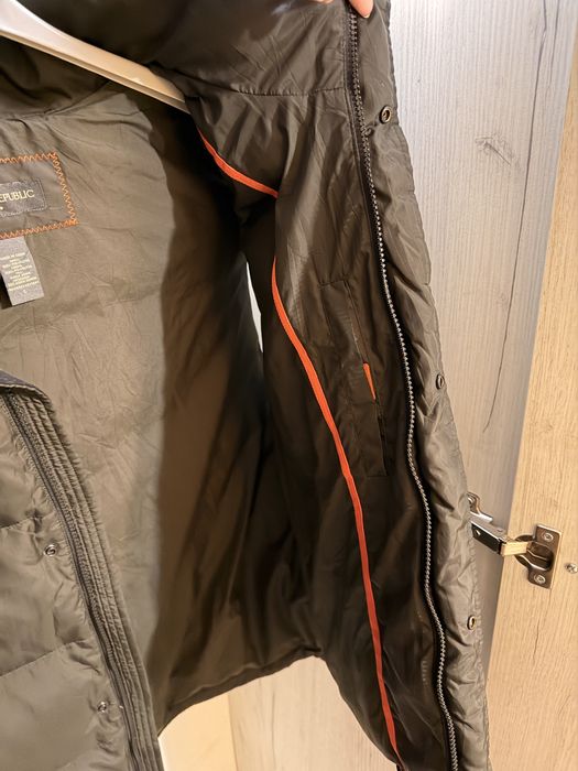 Vesta banana republic