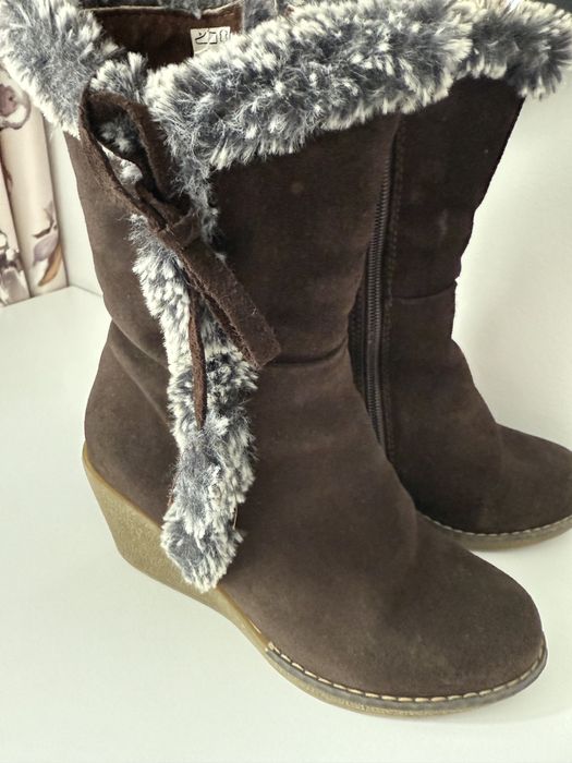 Cizme cu talpă ortopedică din piele întoarsă - 35