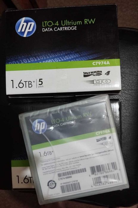 Видео и аудио кассеты запечатанные