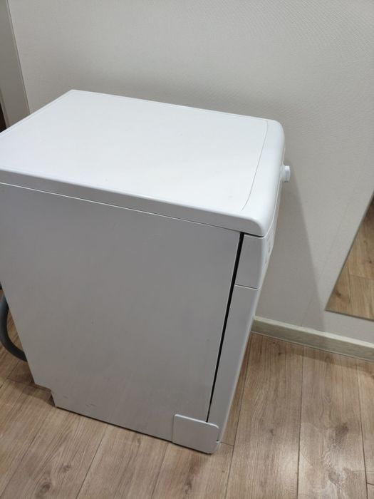 Посудомоечная машина НОВАЯ Indesit