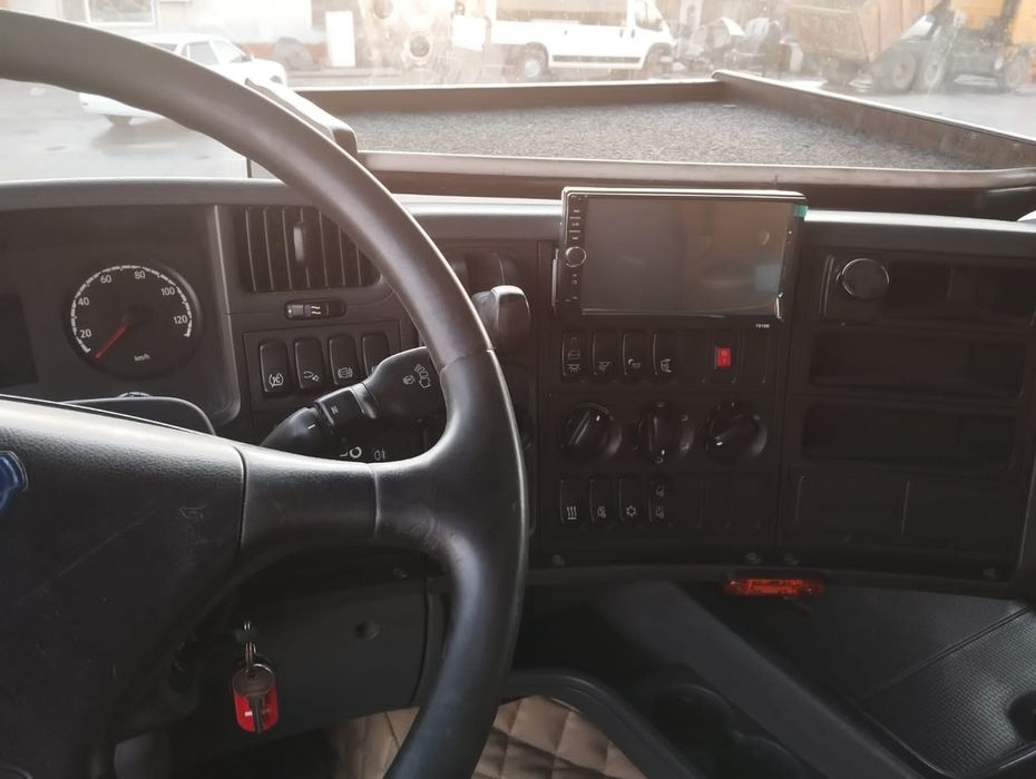 Scania R 400 Тягач 2009 года