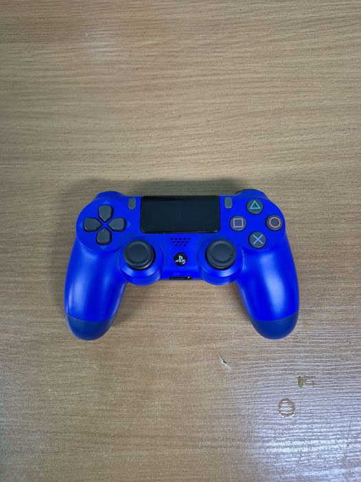 Продам 2 джойстика ps4