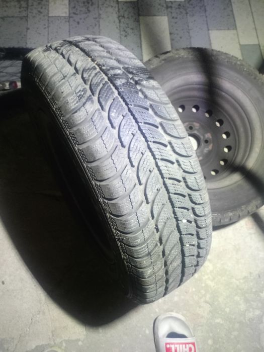 Гуми с джанти 13 цола за рено 19