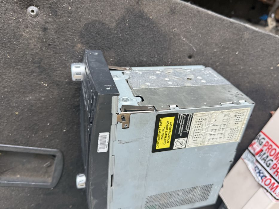 GPS радио медия  навигация за Volkswagen Touareg 2002 -13г 7L6 035191R