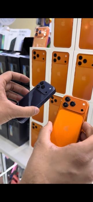 Продам айфон 17 мини