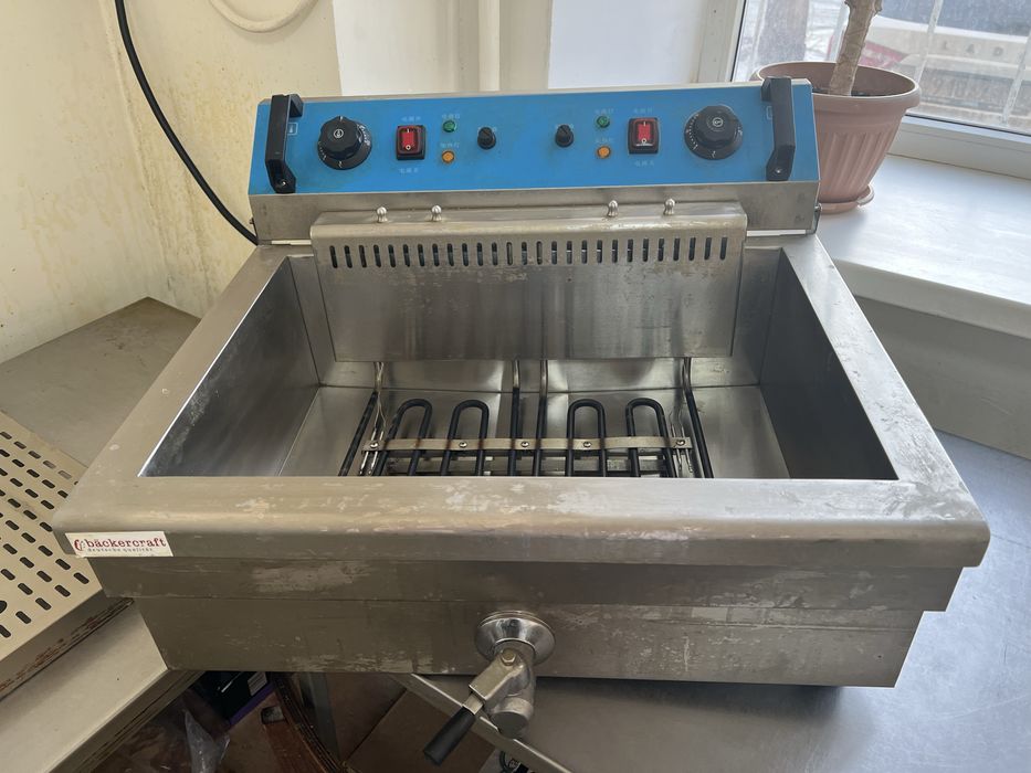 Промышленная фритюрница