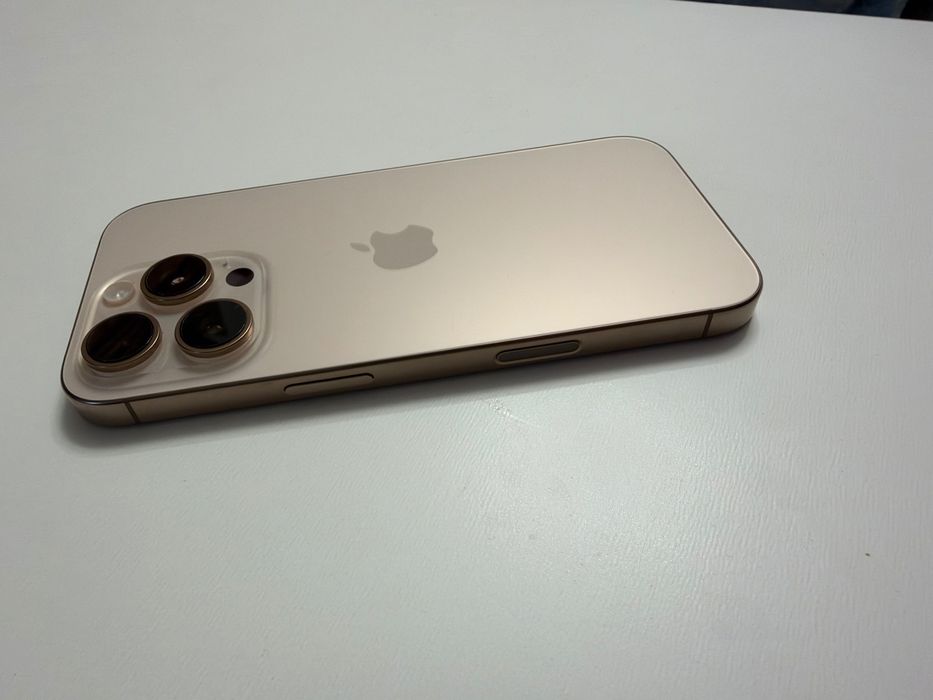 iPhone 16 pro 128GB - като нов