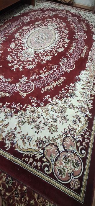 Продам ковёр 2/3