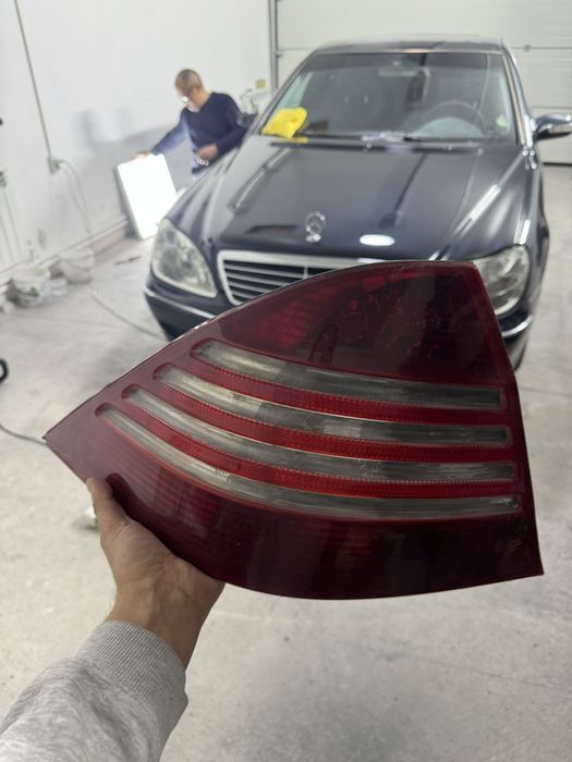 Фонарь на w220 фары