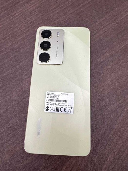 Продаю срочно REALME C75