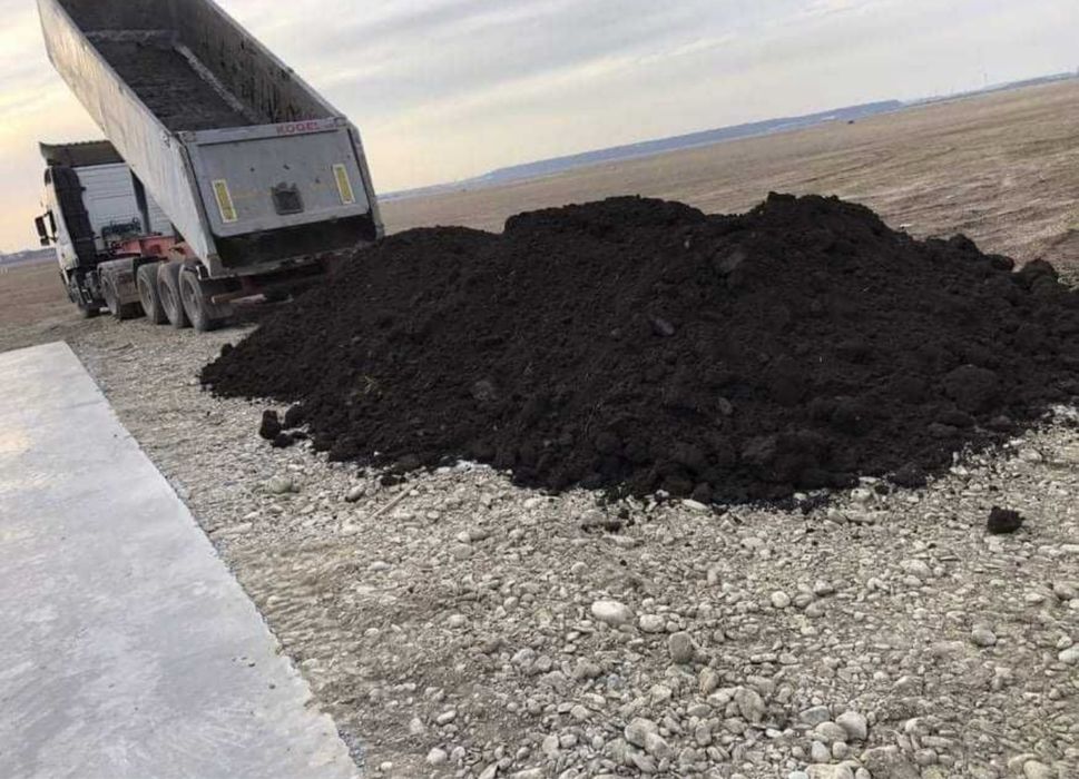 Pamant vegetal si pamant de umplutura