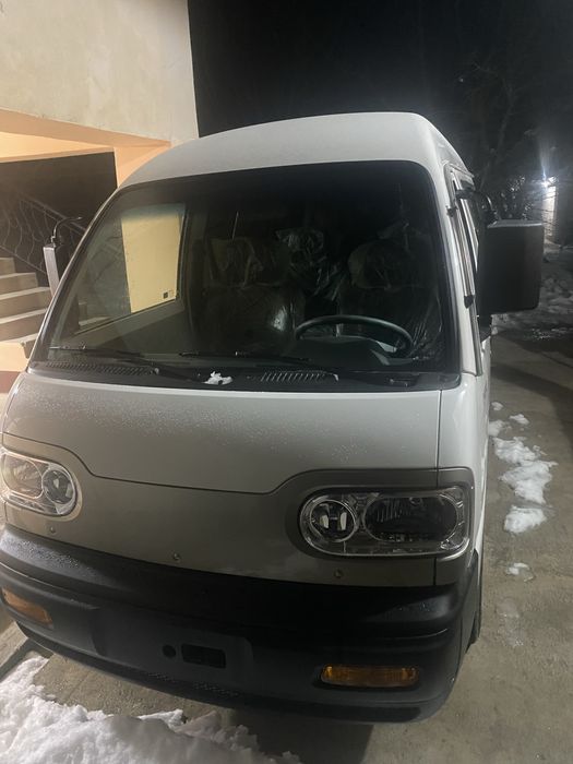 Damas 2 deluxe (2026 oq rangda)