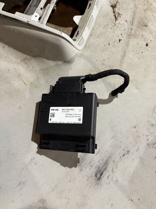 Audi Q7 3.0tdi Face 2013 година Регулатор волтаж/напрежение захранване