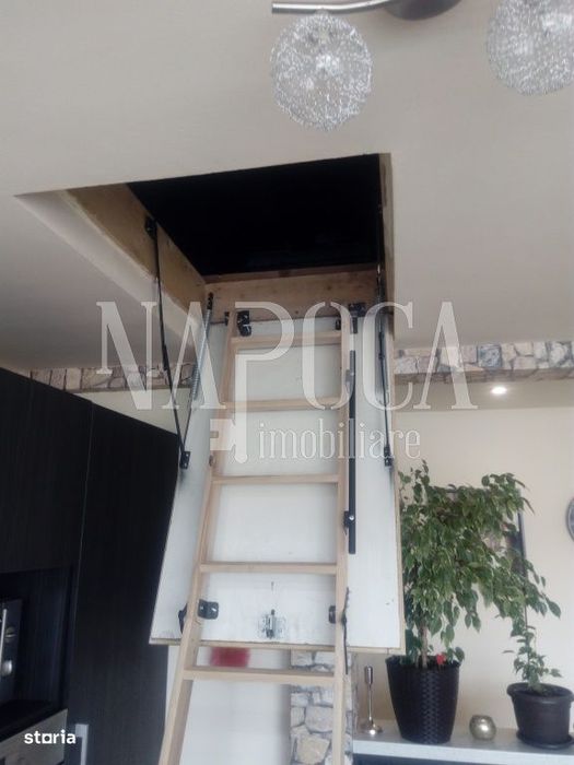 Apartament 3 camere de vanzare in Floresti