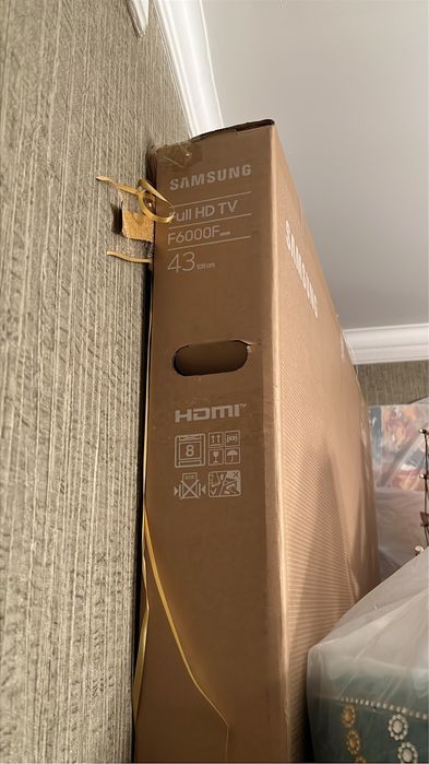 Продам Телевизор НОВЫЙ