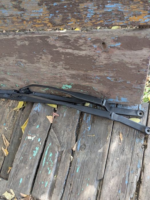 Продам поводок дворников