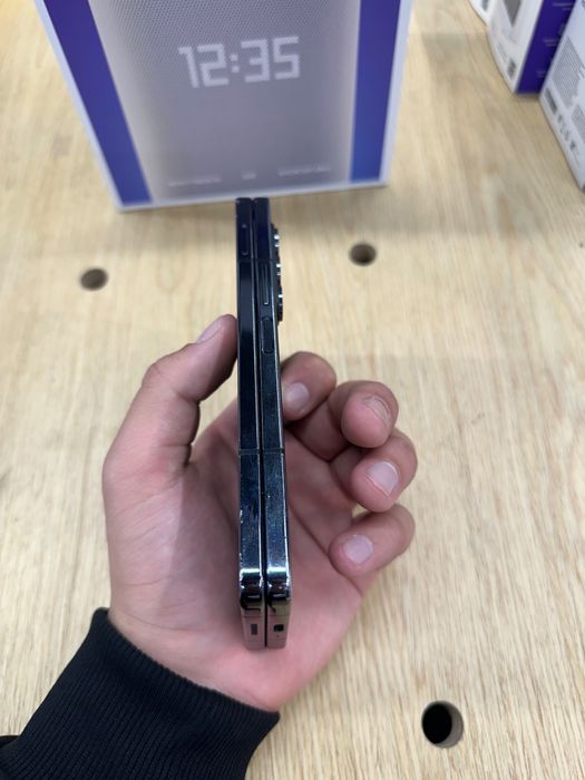 Продам Samsung Z Fold 5