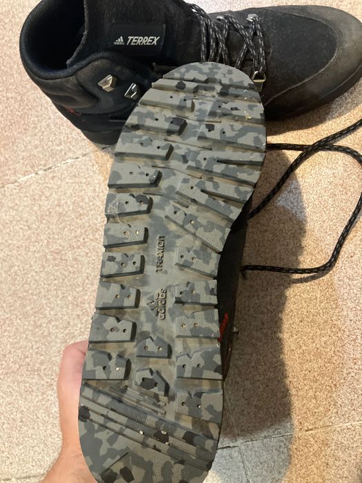 Като нови изпращам с преглед и тест носени 3 пъти !!!