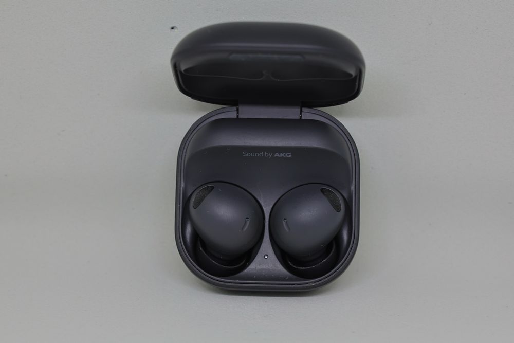 Продавам Samsung Galaxy Buds 2 Pro – топ модел с отлично качество на звука (Sound by AKG).