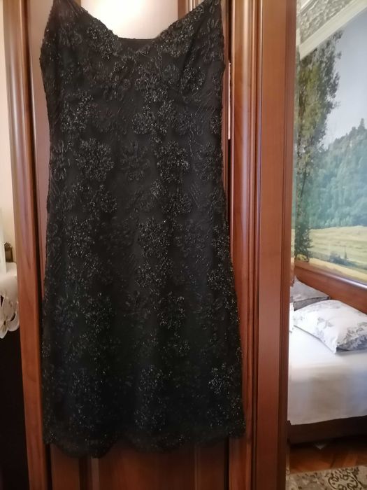 Черна официална рокля