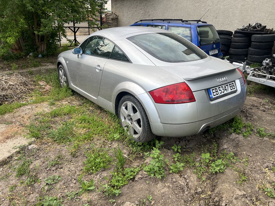 Ауди ТТ 1.8т 180 к.с. на части
