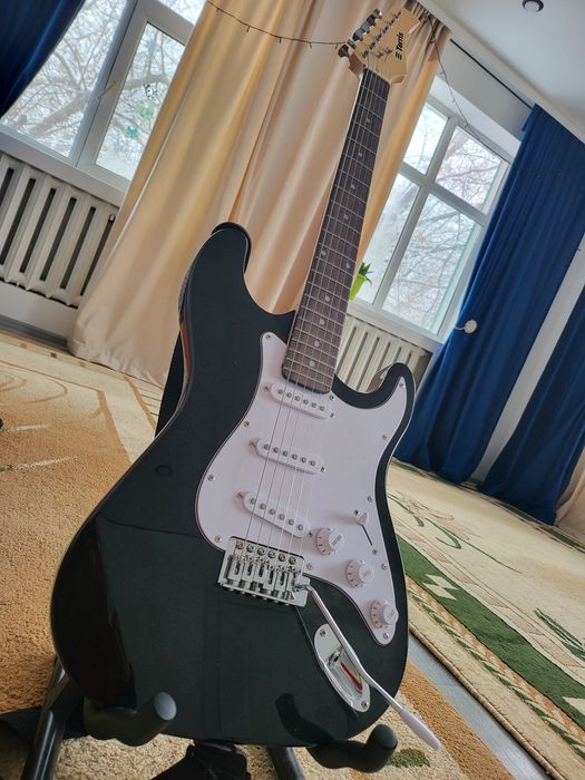 Электро гитара Terris не дорого