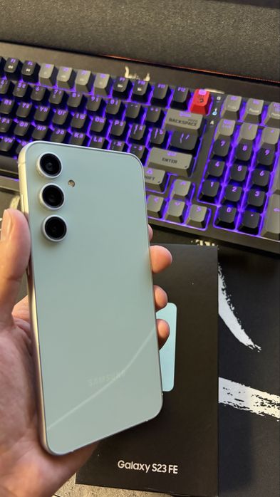 Samsung S23 FE 128gb green