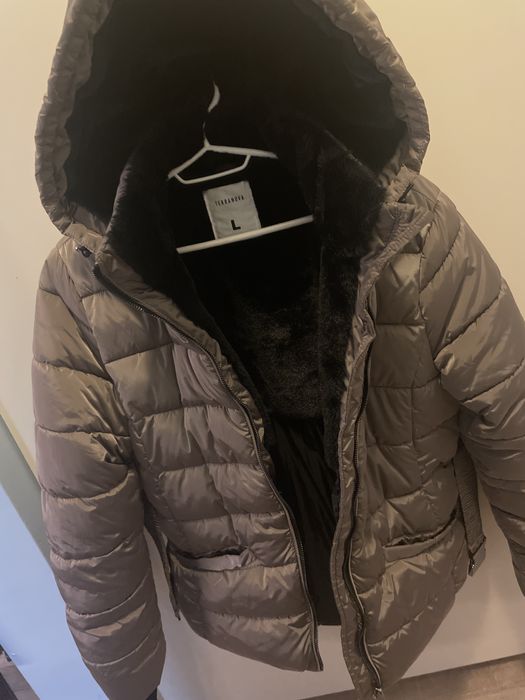 Зимно яке с качулка,2 джоба и колан