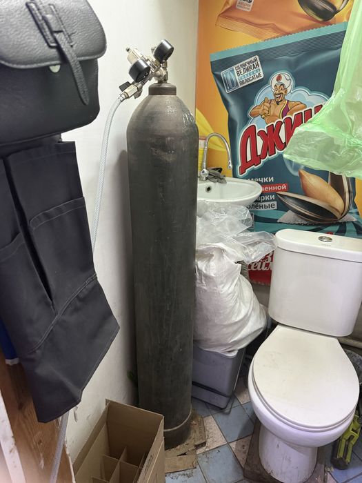 Продам кислородный балон