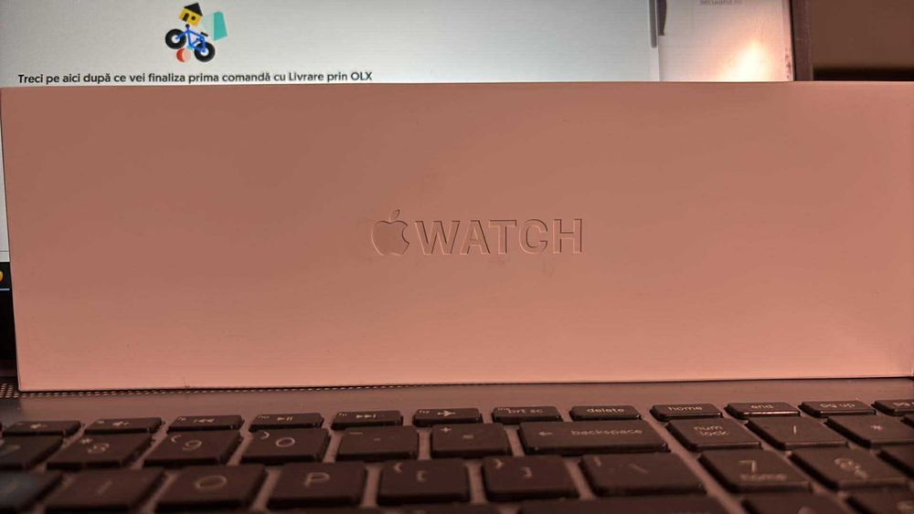 Apple Watch 10 GPS, Carcasa Jet Black Aluminiu  46mm, Black Sport Band