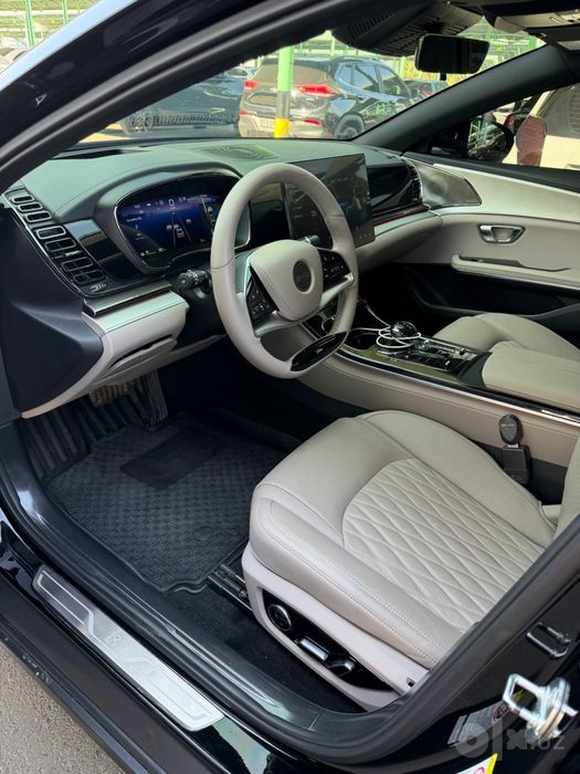 Byd han 701 smart