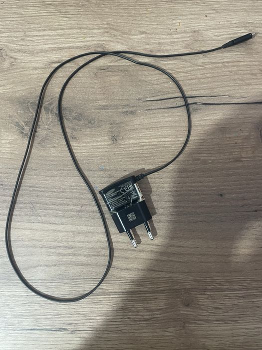 Samsung j1 (2016)