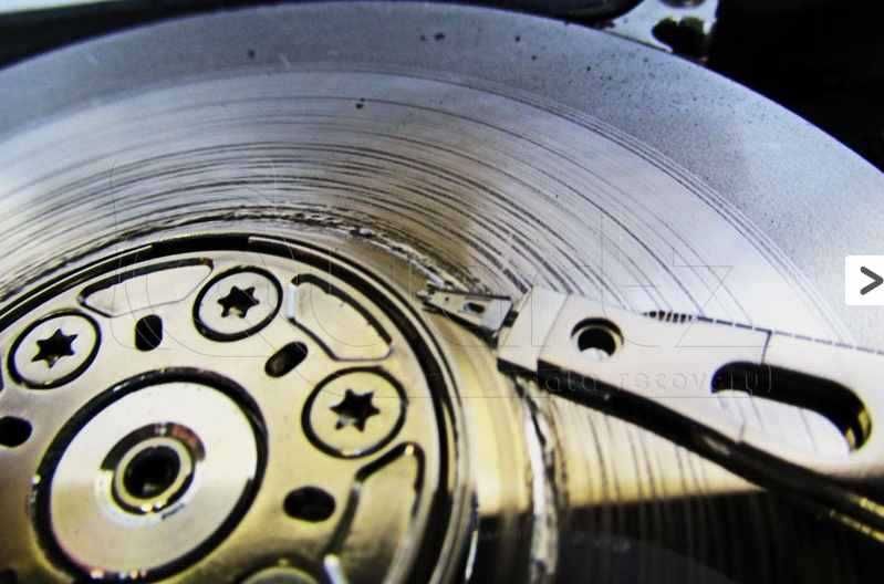 Recuperare date de pe HDD, service PC si laptop