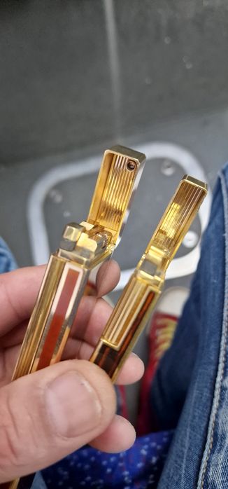 Запалка Dupont .