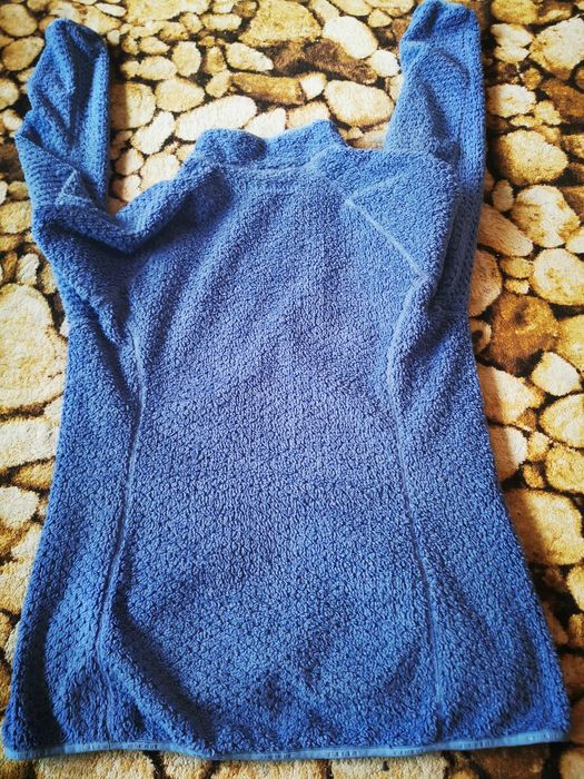 Bluze  dama Polar Montura Mammut Patagonia  La sportiva salewa  millet