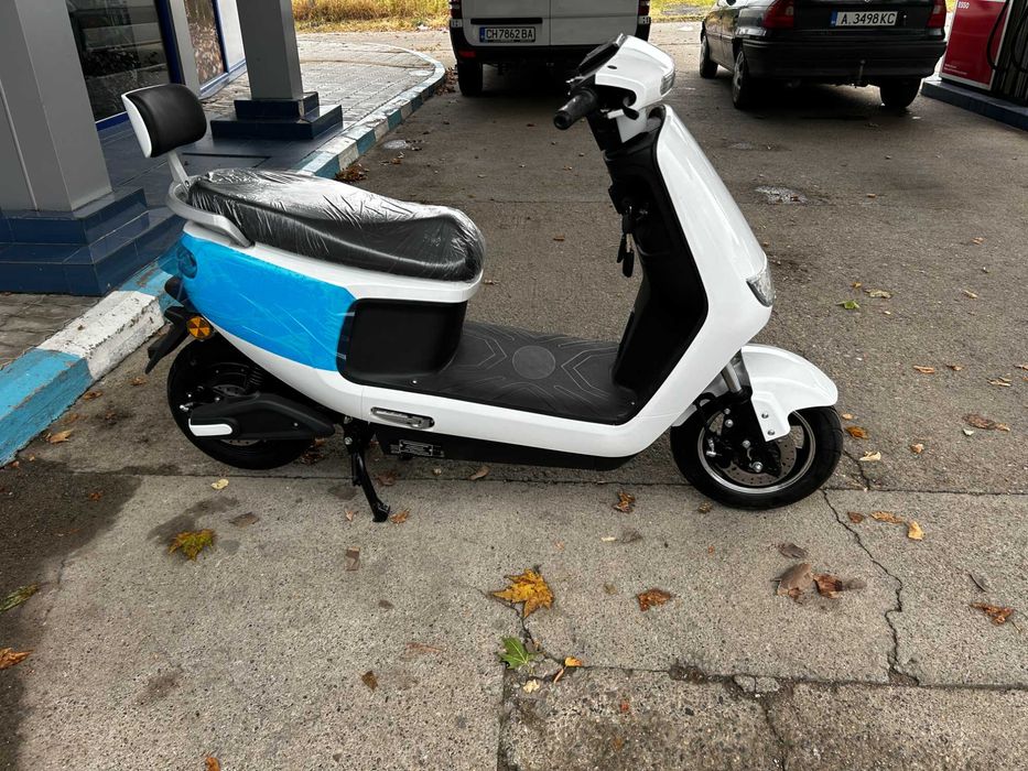 Скутер електрически 1500 W