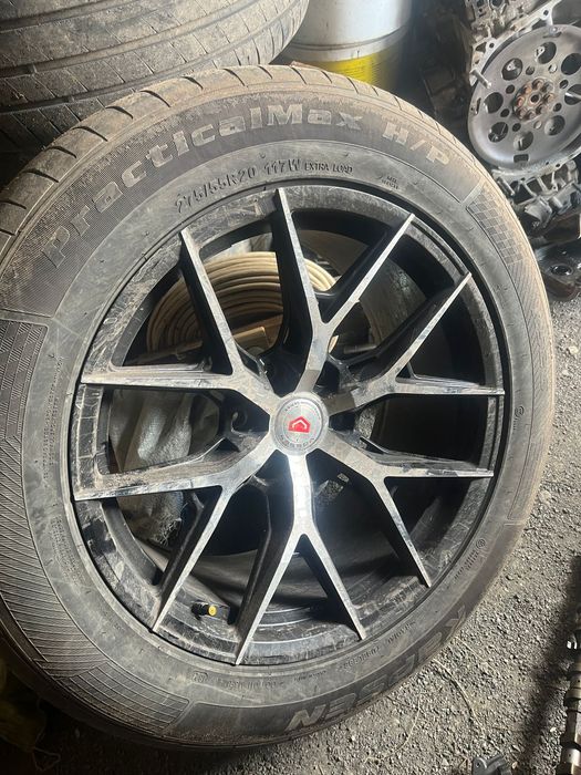 Продам диски с летней резиной