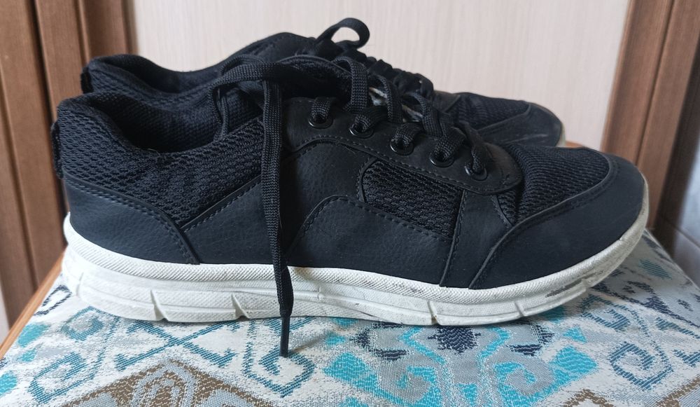 Обувь на мальчика 37р