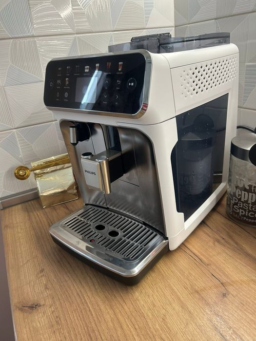 Кафеавтомат Philips LatteGo