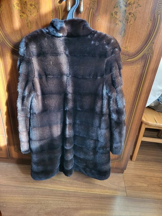 Продам шубу из норки