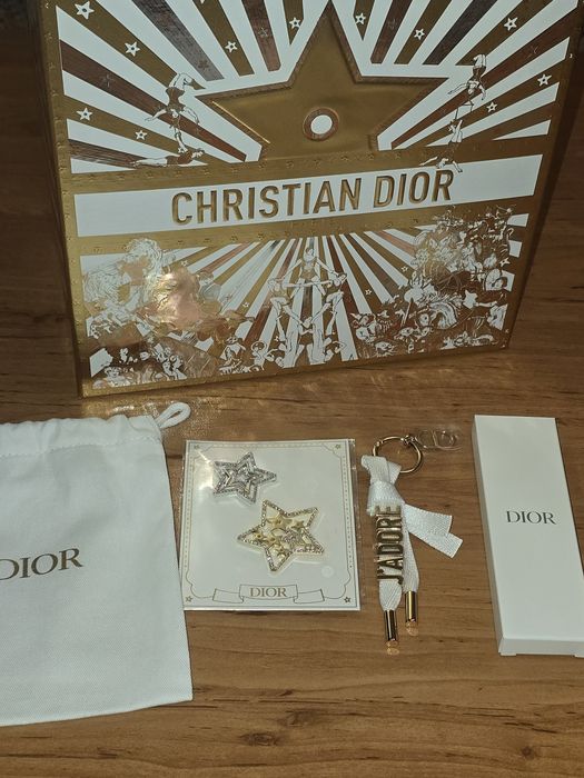 Dior оригинални аксесоари