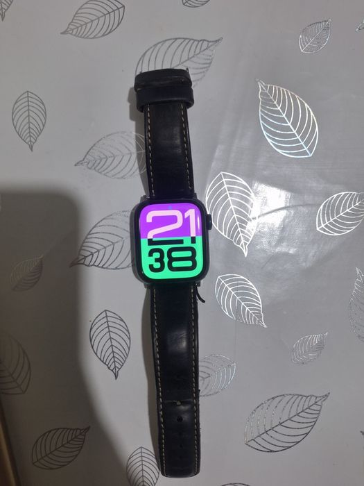 Продам apple watch series 8 41 mm