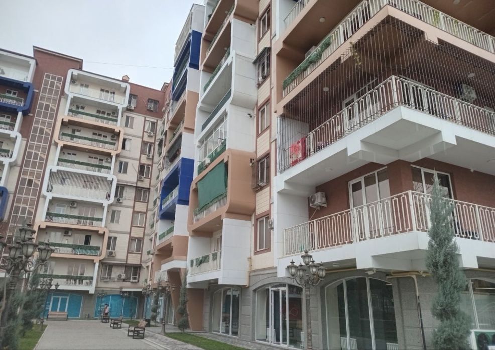 Юнусабад 2 квартал XonSaroy, всем можно жить!