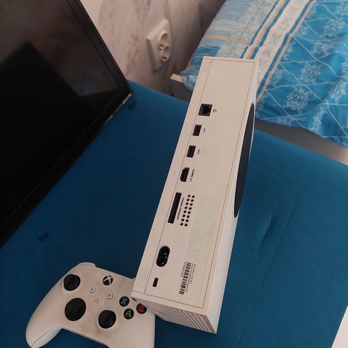 Xbox series S - 150000 тенге