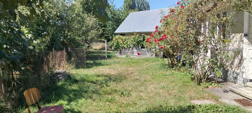 Vand casa cu livada si teren agricol in Bodesti judetul Neamt