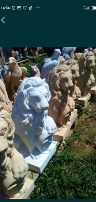 Statuetă, din ciment sau din ipsos