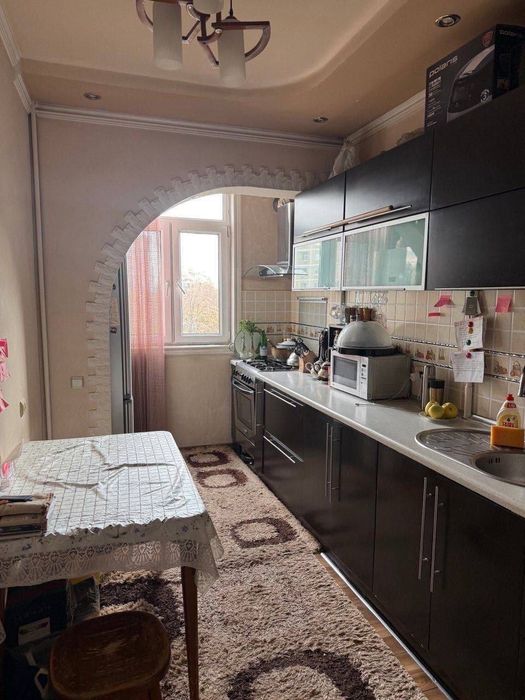 Бабура 3/5/9 СРОЧНО!! СРОЧНО!! 
Франция Площадь-75м2/Комнаты-Раздельно