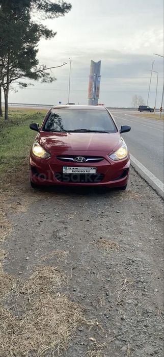 Продам Hyundai Accent 2013 г
