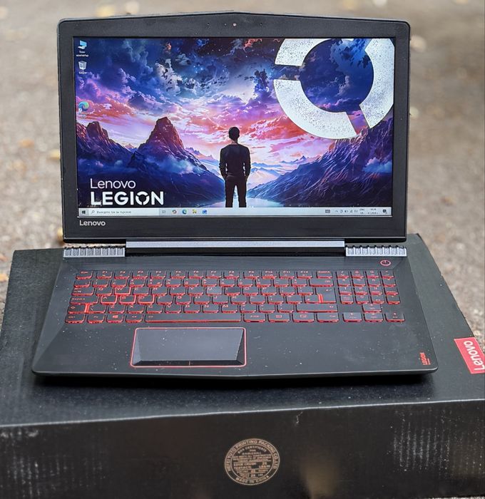 Гейминг лаптоп Lenovo Legion Y520-15IKBN, GTX 1050 Ti 4GB, 16GB RAM, SSD + 1TB, IPS FHD